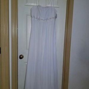 David bridal dress size 16